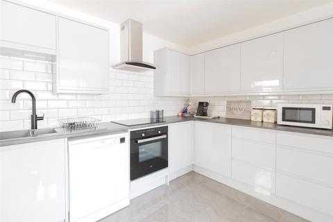 undefined, Gleneagles Drive, Bristol, BS10