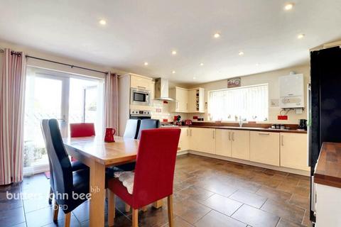 2 bedroom detached house for sale, Duke Street, Telford