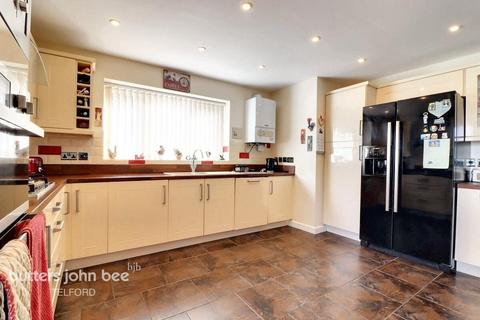 2 bedroom detached house for sale, Duke Street, Telford
