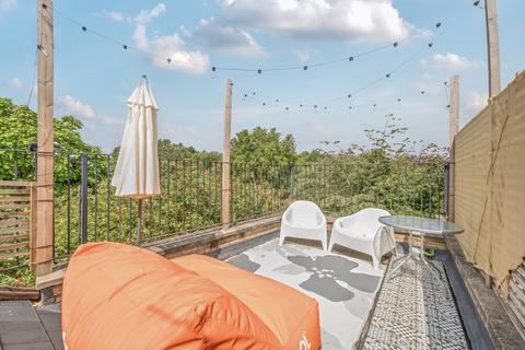 3 bedroom end of terrace house for sale, Wendell Road, London