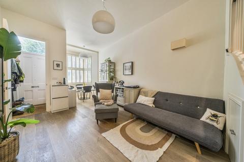 3 bedroom end of terrace house for sale, Wendell Road, London