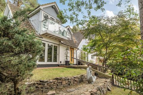 undefined, Camberley,  Surrey,  GU15