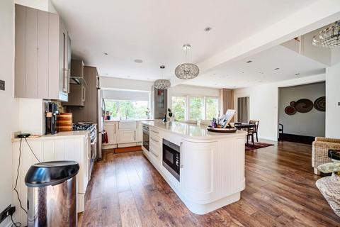 undefined, Camberley,  Surrey,  GU15
