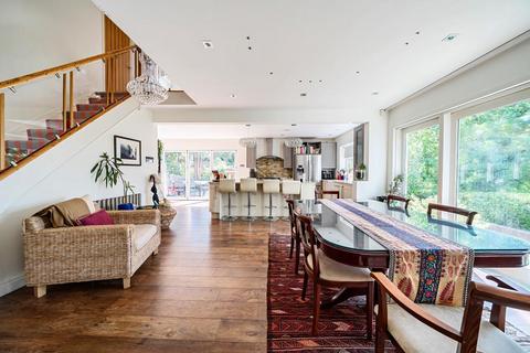 undefined, Camberley,  Surrey,  GU15