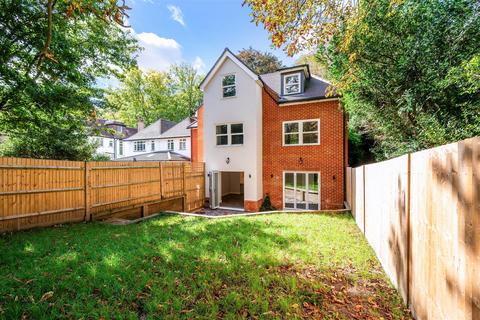 undefined, Ashley Road, Epsom
