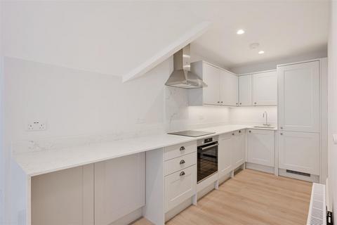 1 bedroom flat for sale, Ashley Road, Epsom
