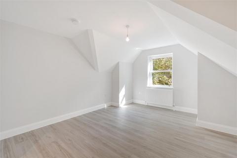 1 bedroom flat for sale, Ashley Road, Epsom