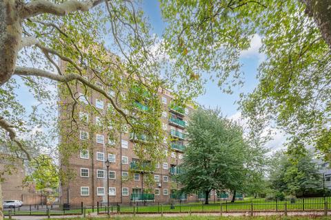 2 bedroom flat for sale, Worsopp Drive, Clapham Common South Side, Clapham, SW4