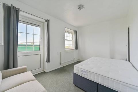 2 bedroom flat for sale, Worsopp Drive, Clapham Common South Side, Clapham, SW4