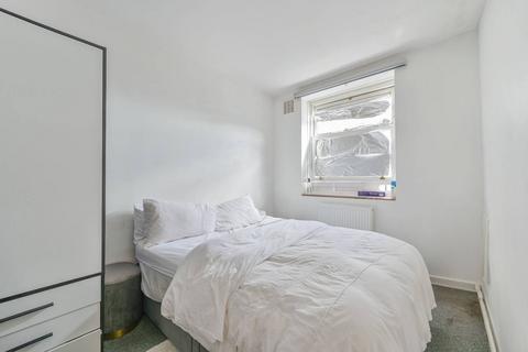 2 bedroom flat for sale, Worsopp Drive, Clapham Common South Side, Clapham, SW4