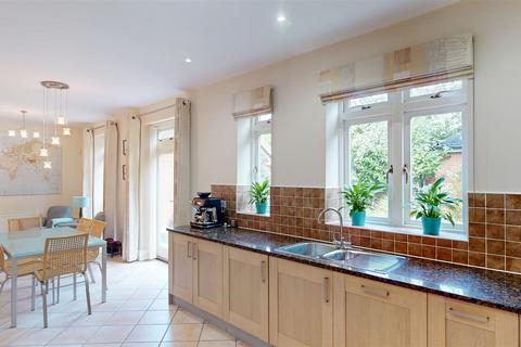 undefined, Kingswear Drive, Broughton MK10