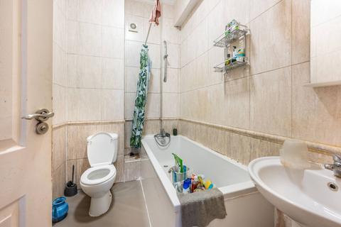 2 bedroom flat for sale, Upton Heights, Forest Gate, London, E7