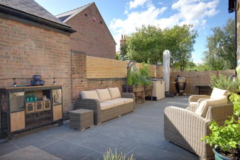 4 bedroom detached house for sale, Church Road, Beverley