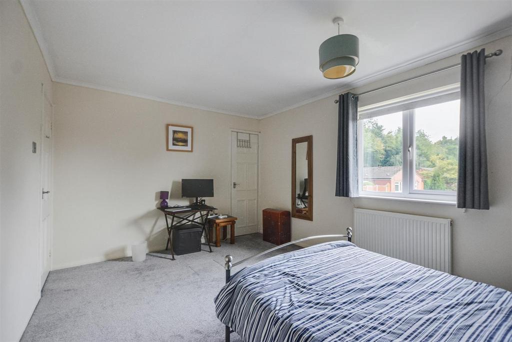 Bedroom 1 2.jpeg