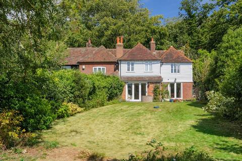 4 bedroom semi-detached house for sale, Sheldwich Lees, Faversham, Kent, ME13