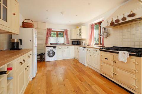 4 bedroom semi-detached house for sale, Sheldwich Lees, Faversham, Kent, ME13