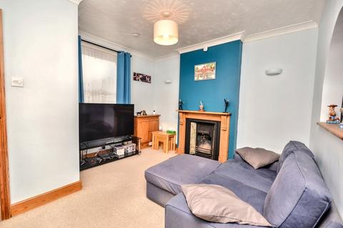 2 bedroom end of terrace house for sale, Salisbury