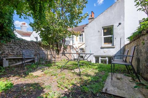 5 bedroom house to rent, Hollingbury Road, Brighton BN1