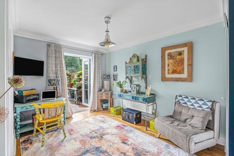 36 Elder Crescent, Lindford, Bordon, GU35 0RF