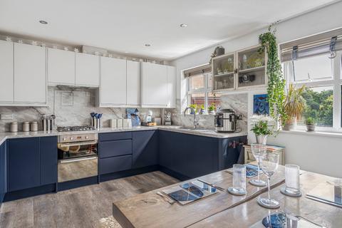 undefined, Elder Crescent, Lindford, Bordon, Hampshire