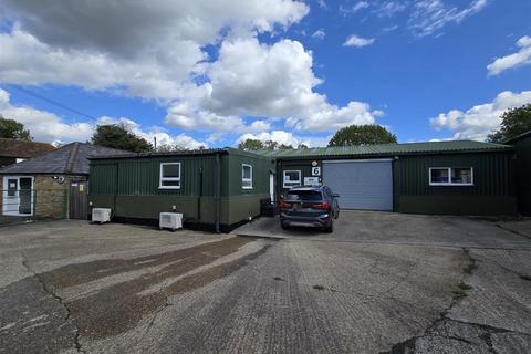 Warehouse to rent - Michaels Lane, Ash, Sevenoaks