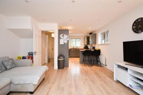 3 bedroom detached house for sale, Monarch Gardens, St. Leonards-On-Sea