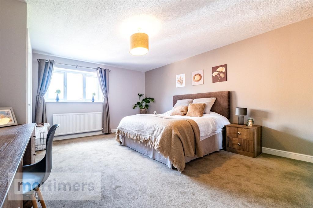 Main Bedroom