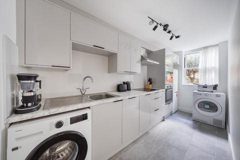 2 bedroom flat for sale, Wessex Gardens Estate, Talbot Road, Notting Hill, London, W11