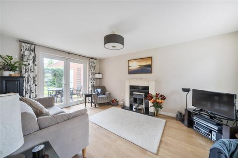 undefined, Bullfinch Rise, Berkshire RG12