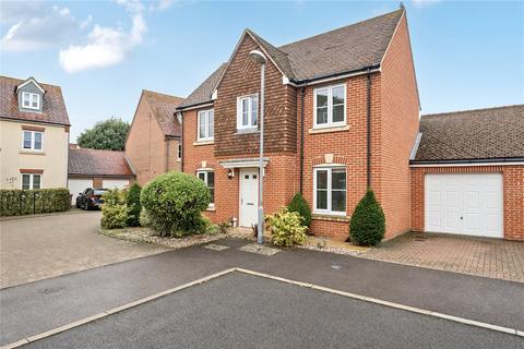 undefined, Bullfinch Rise, Berkshire RG12