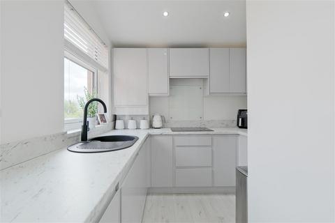 113b Aitchison Street, Airdrie, ML6 0DB