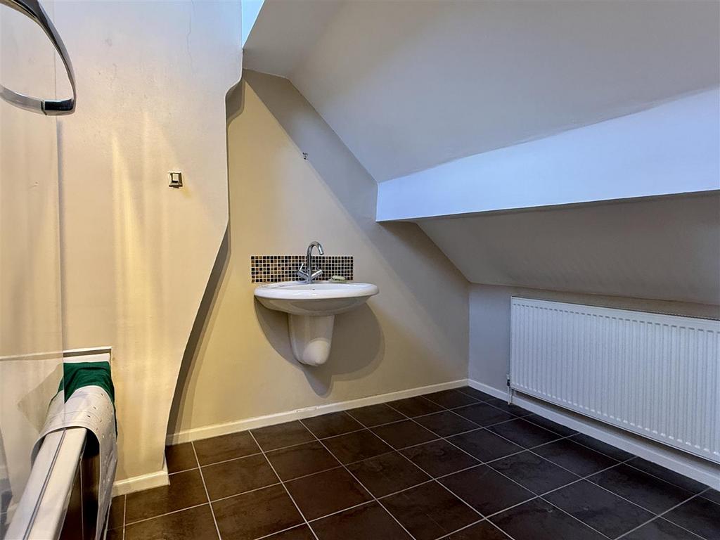 En suite bathroom/wc