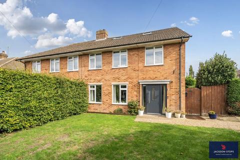 undefined, Drakeloe Close, Woburn, Bedfordshire, MK17