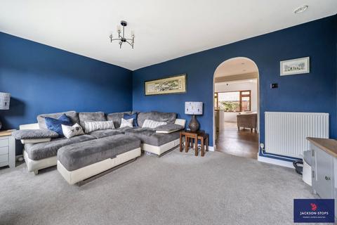 undefined, Drakeloe Close, Woburn, Bedfordshire, MK17