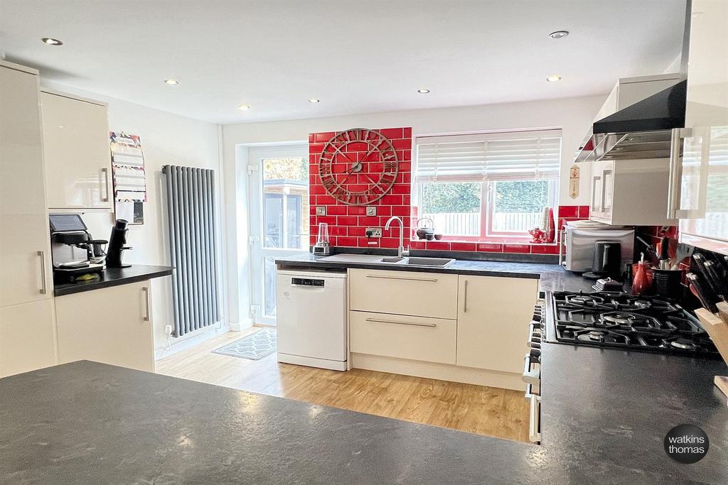 Kitchen Area 3