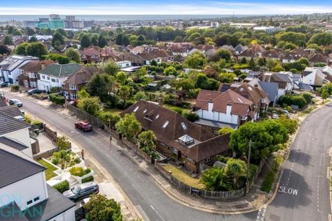 undefined, Hove, East Sussex BN3