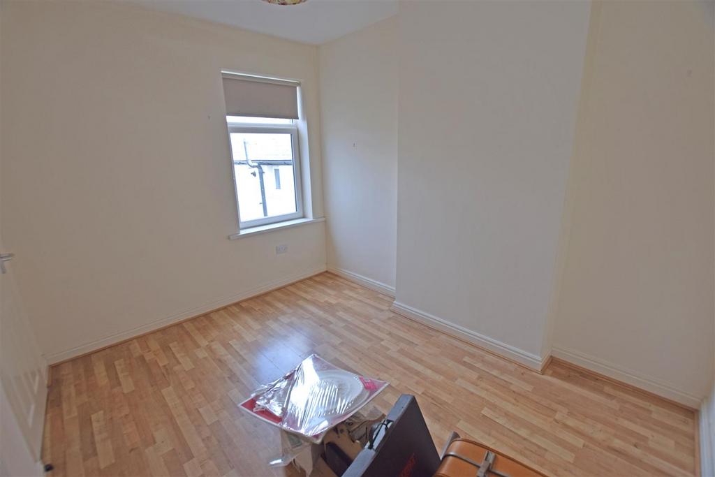 Bedroom2.jpg