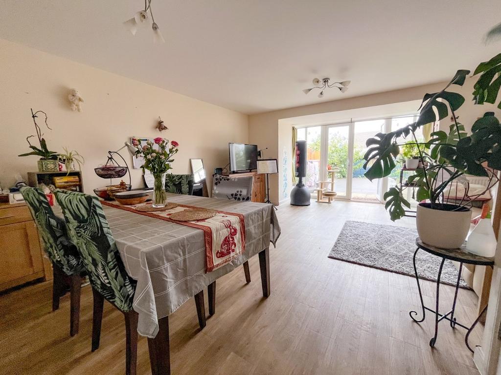 Living/Dining