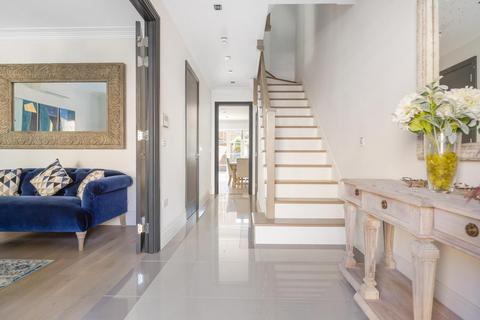 6 bedroom end of terrace house for sale, Isleworth TW7
