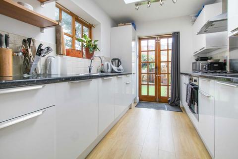 undefined, Green Avenue, London W13