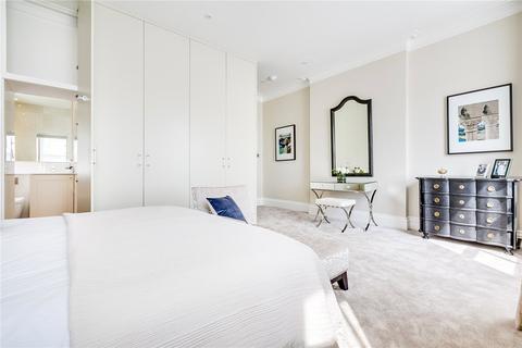 3 bedroom apartment to rent, Pont Street, London, SW1X