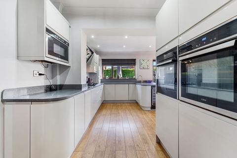 4 bedroom detached house for sale, Tarvin Close, Runcorn WA7