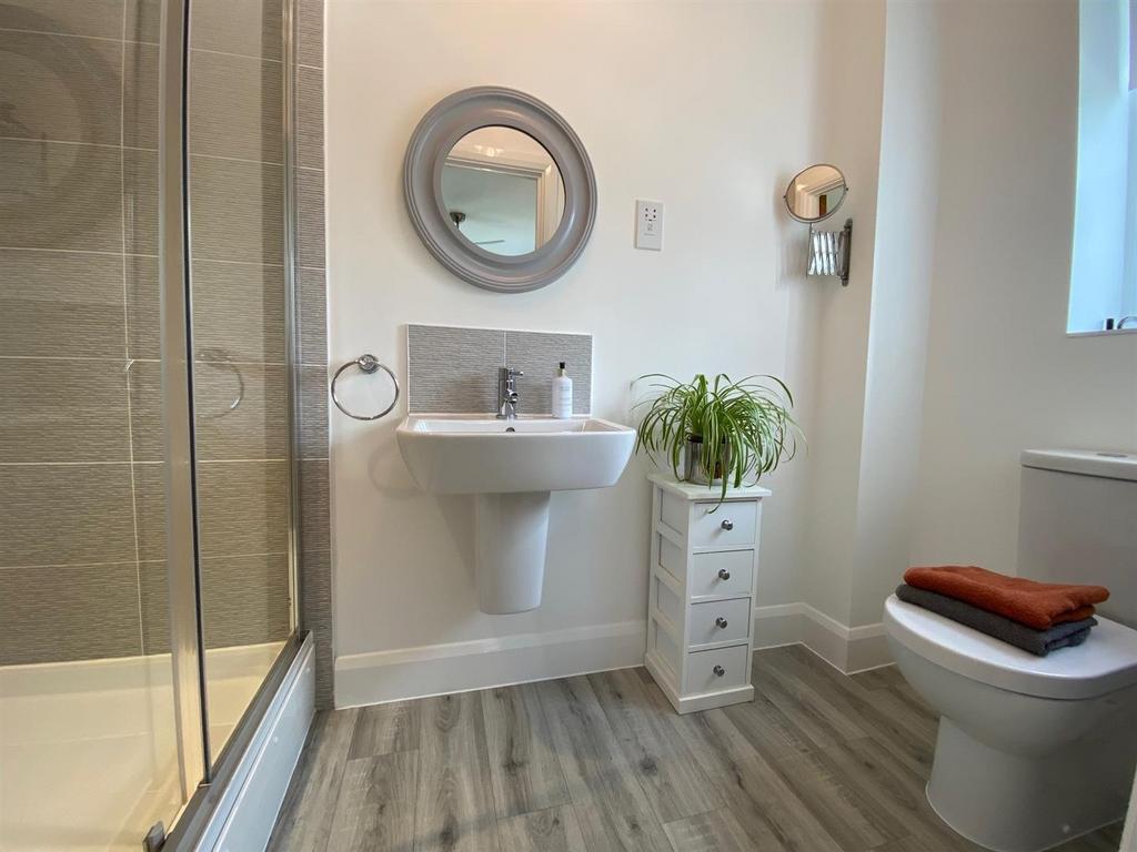 En-Suite.jpg