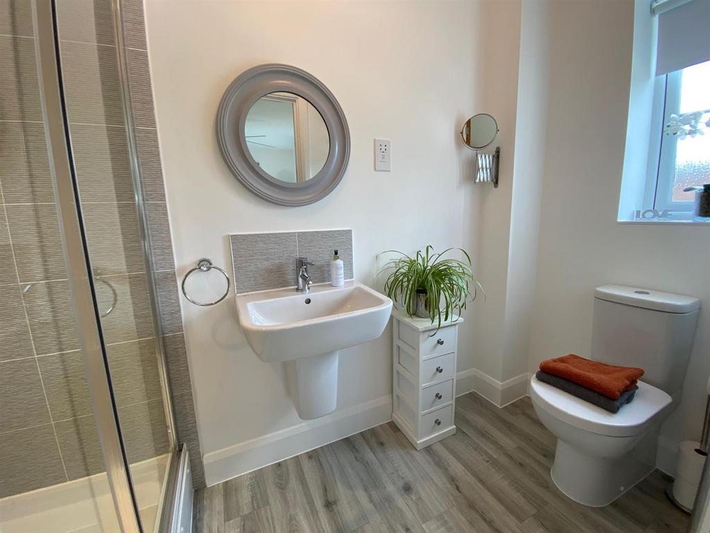 En-Suite.jpg