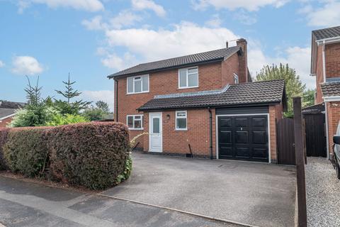 3 bedroom detached house for sale, St. Hildas Close, Leicester LE7