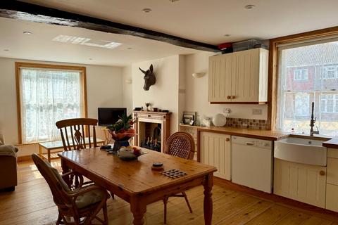 3 bedroom end of terrace house for sale, Griffin Street, Deal, Kent, CT14
