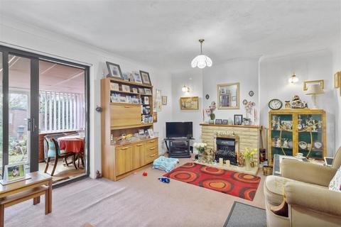 undefined, Aberdale Road, Polegate BN26