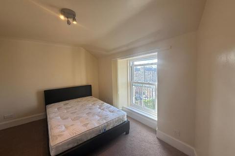 2 bedroom flat to rent, Leith Walk, Leith, Edinburgh, EH6