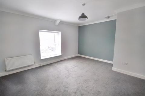 2 bedroom terraced house for sale, 60 Richmond Terrace, Carmarthen