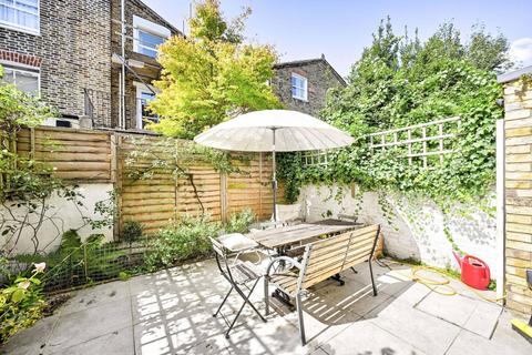 2 bedroom flat to rent, Marney Road, Clapham Common North Side, London, SW11
